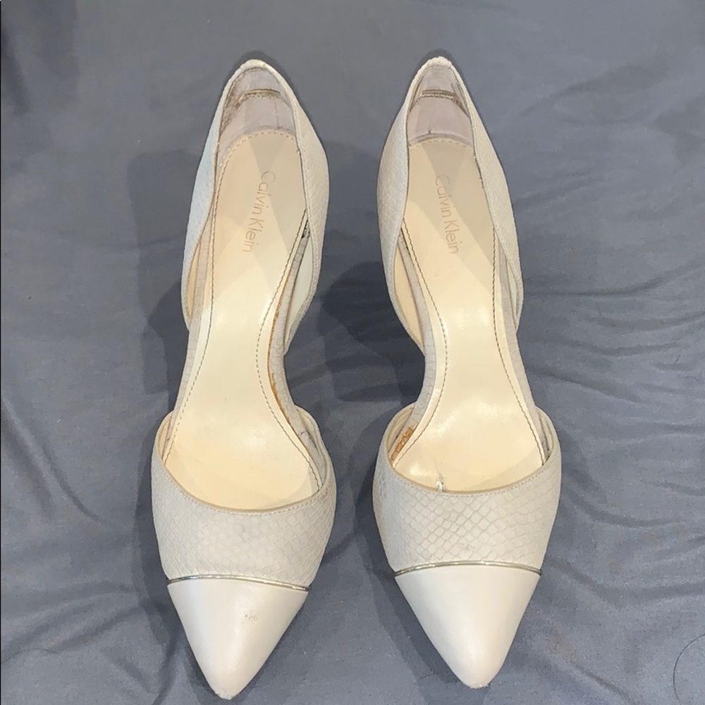 Calvin Klein snakeskin pointy toe dress shoes